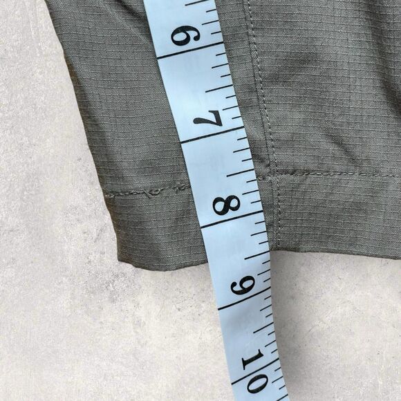 Merrell Shorts Women Size 14 Lightweight Outdoor Khaki Nylon Hiking Ripstop - Picture 8 of 8